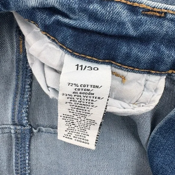 Celebrity Pink "The DG" High-Rise Style Jeans - Picture 5 of 7